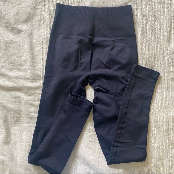 Lululemon high-rise tight full length contour booty scrunch leggings blue purple - Picture 2 of 5